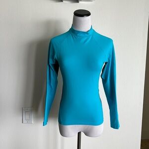 ‏ tops body up activewear shirts, long sleeve, blue gray  woman’s size medium